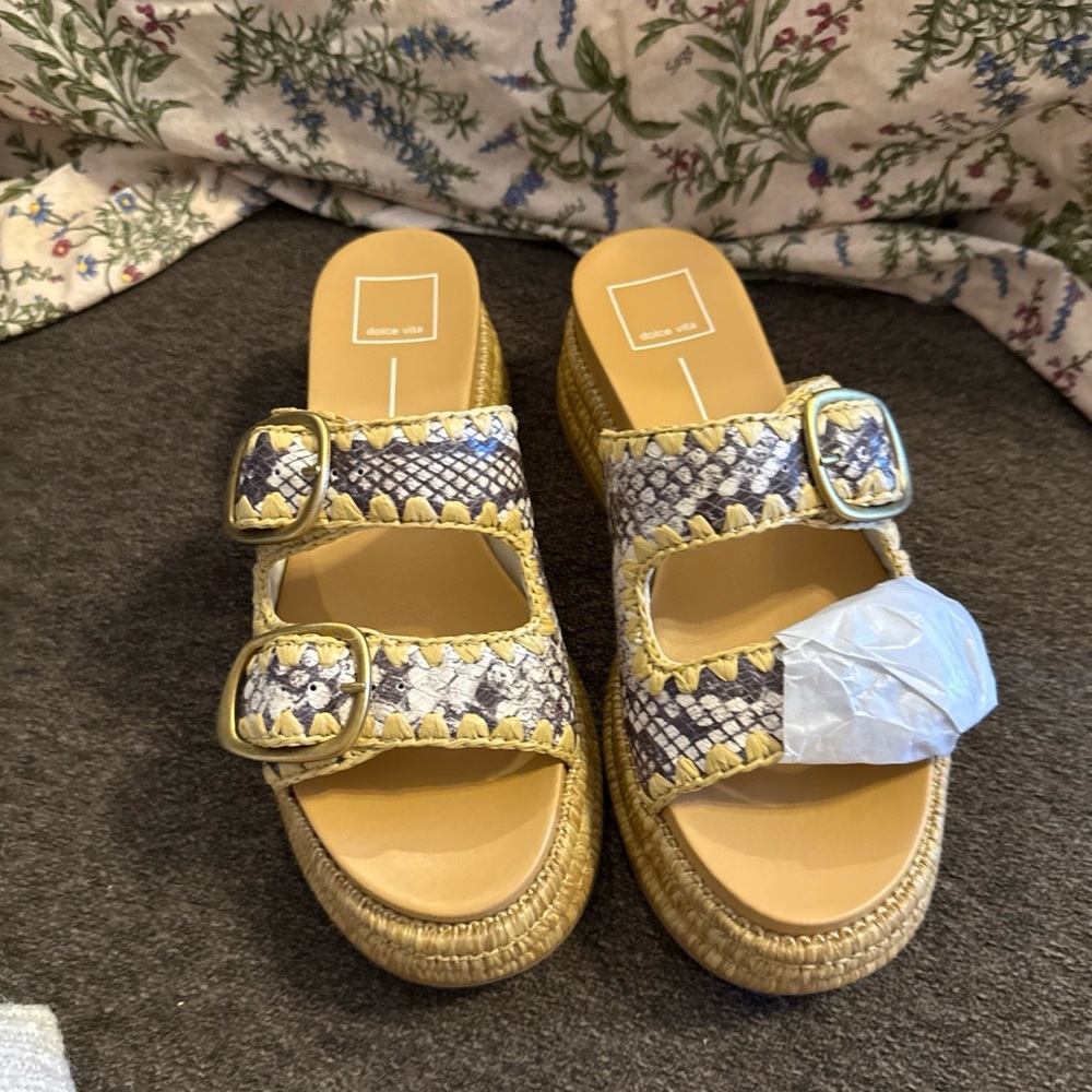 New Dolce Vita Wanika Snake Print Platform Sandals size 7.5 no box - Picture 9 of 9